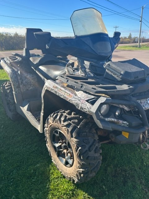 2014 Can-Am Outlander™ MAX Limited 1000 - 7985kms