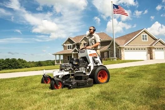 Bobcat Stand On Mowers ZS4048SF