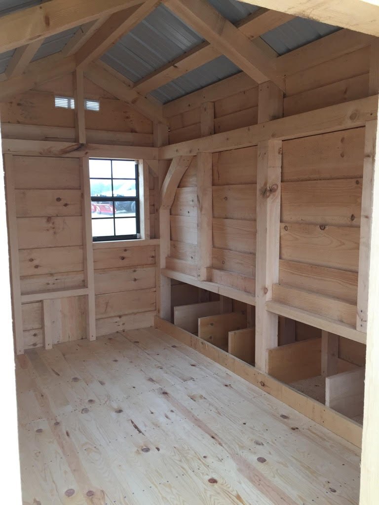 8X10 Chicken CoopSheds Maxwell Farm Service Ontario Lawn & Farm