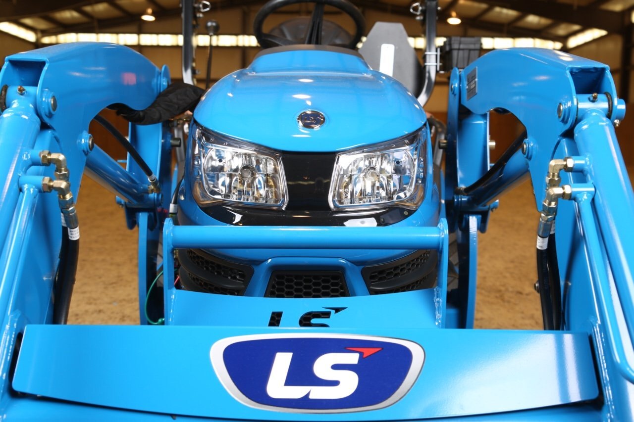 LS Tractor MT125 – 24.7HP