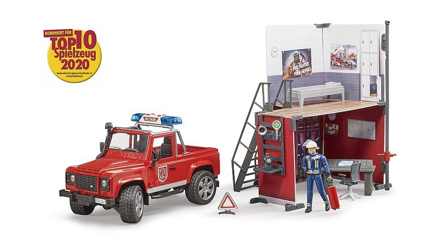 bworld fire station with Land Rover Defender