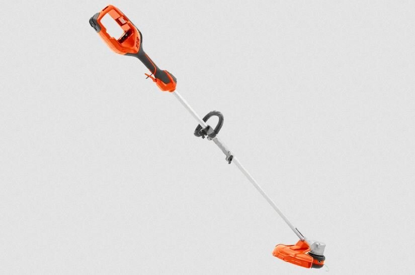 HUSQVARNA Weed Eater® 320iL without battery and charger