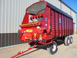 Meyer Manufacturing  RT500 Front Unload Forage Box