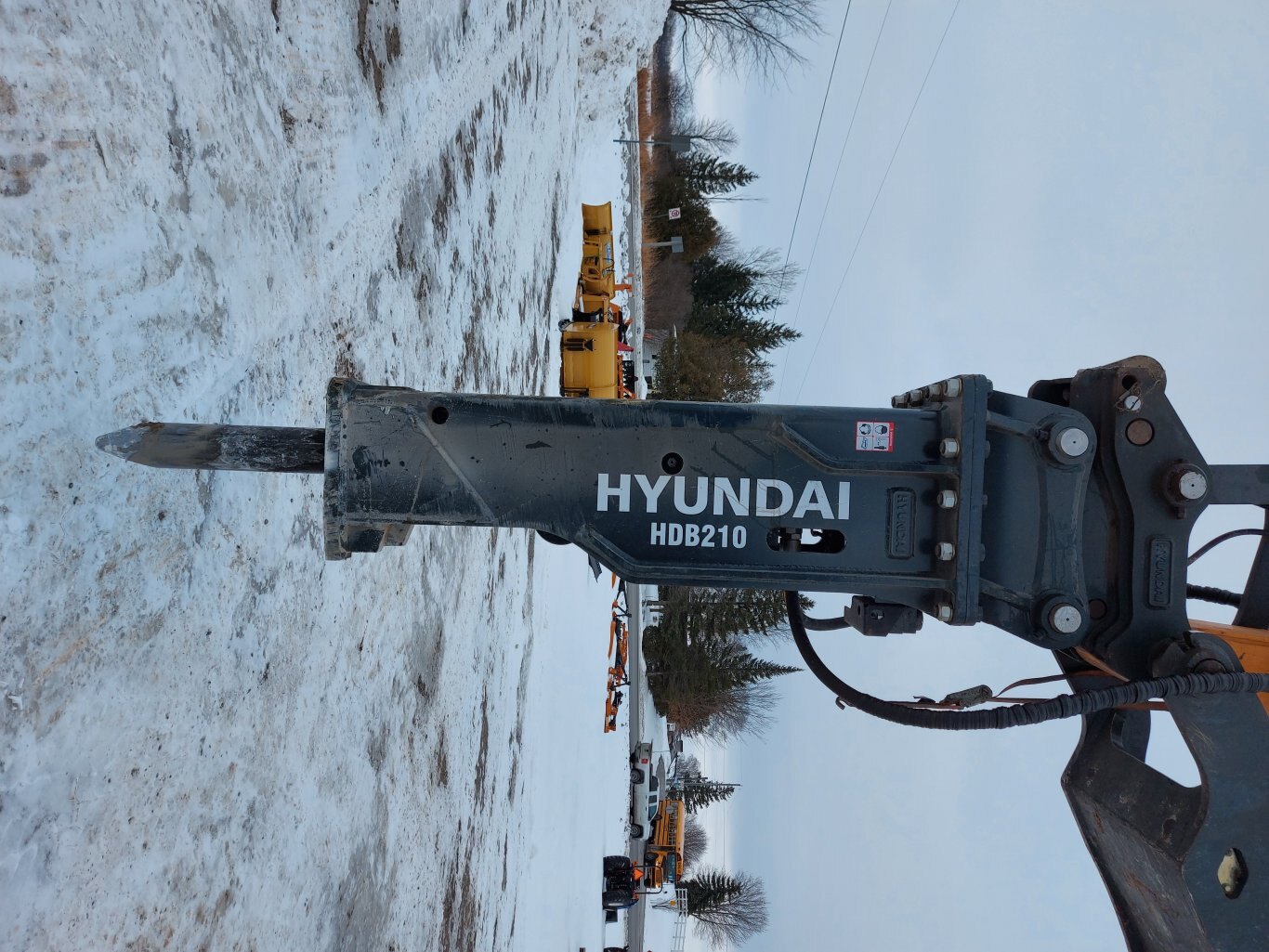 NEW Hyundai hydraulic breakers