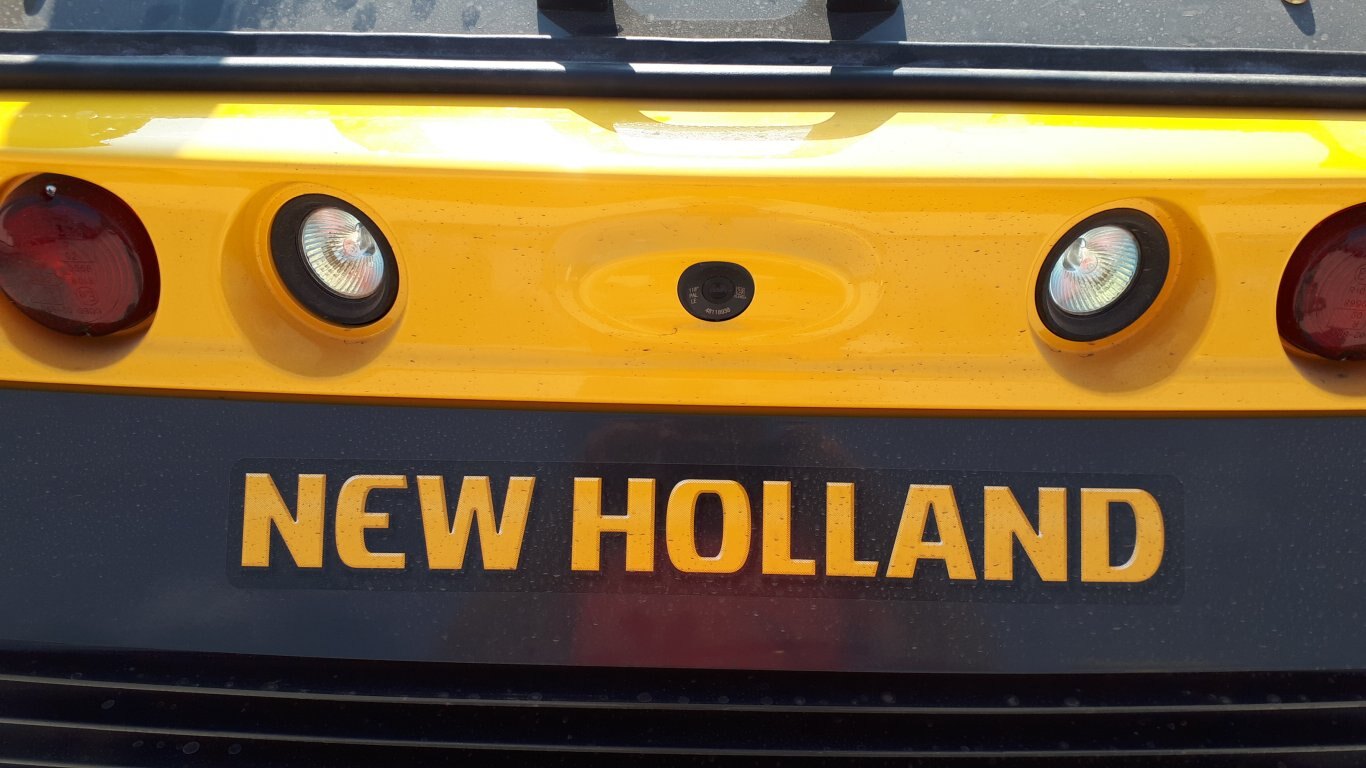 BRAND NEW C327 New Holland