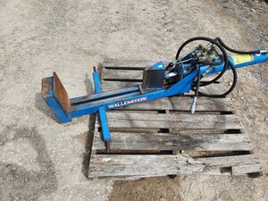 Wallenstein Tow-Type wood splitter
