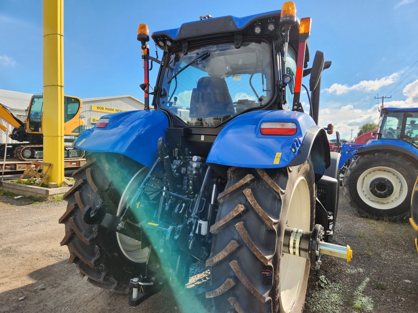 2023 New Holland T7.245