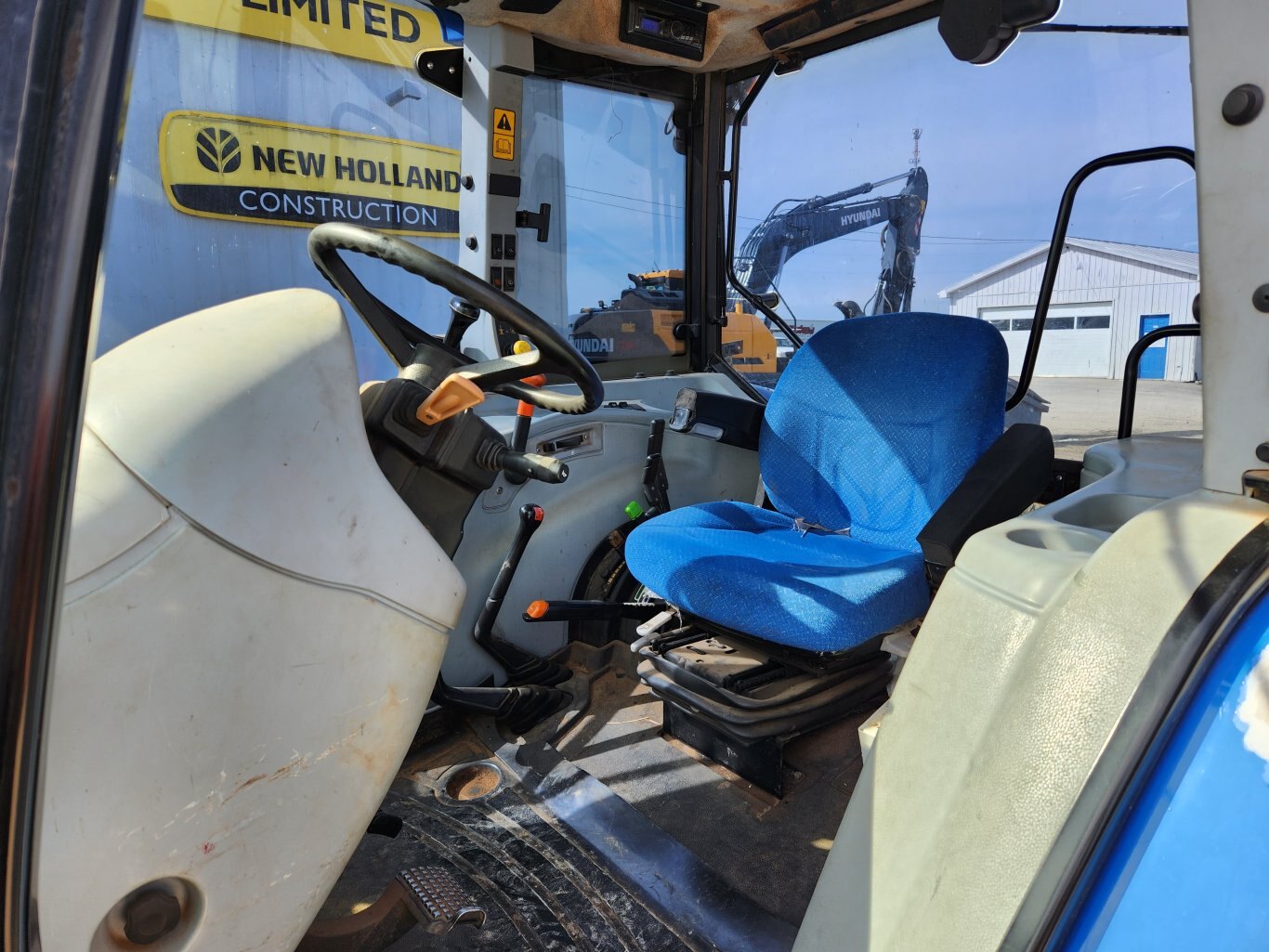 2009 New Holland T5070