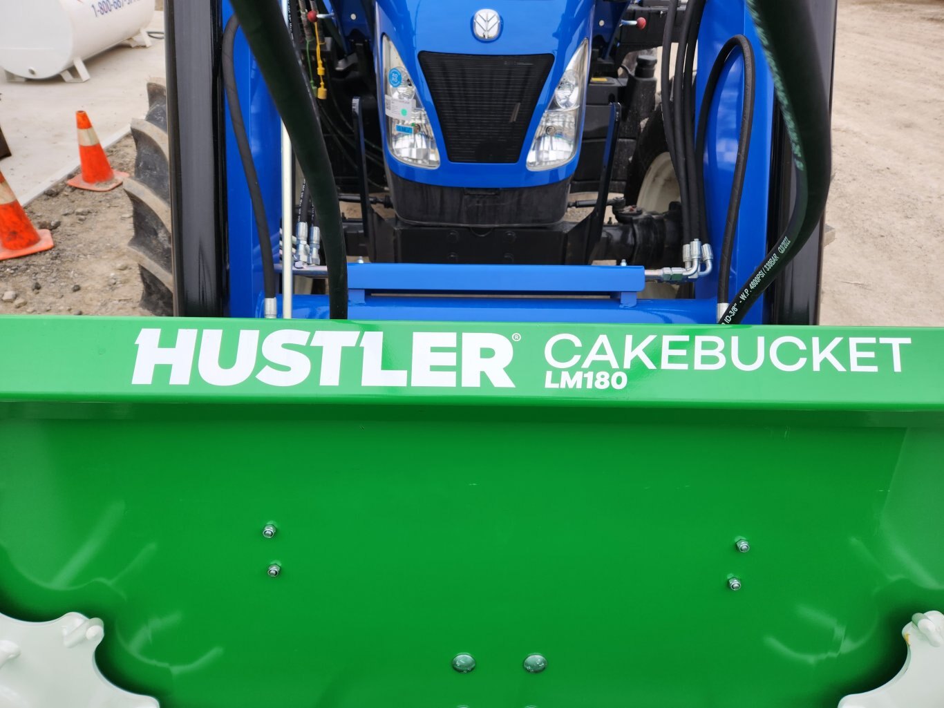 NEW Hustler LM180 CakeBucket