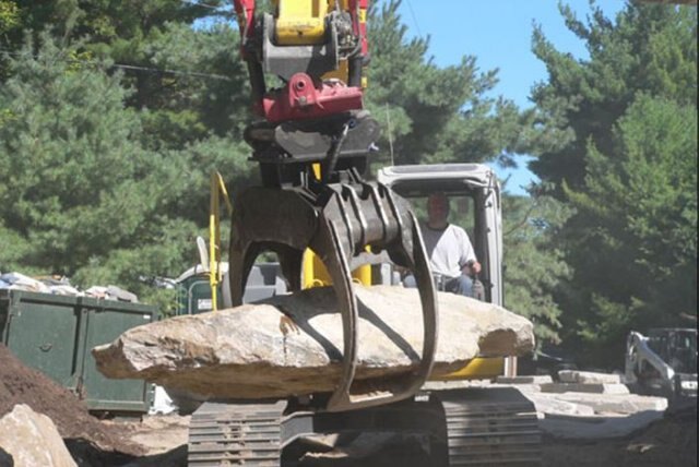 Mini Excavator Log Grapples
