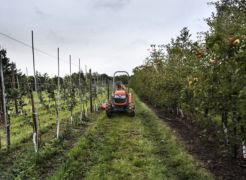 Kubota M4N Series TOPLINE TRAILER AND EQUIPMENT SALES, division of