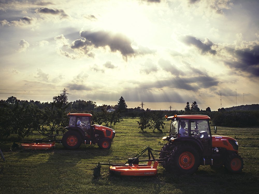 Kubota M4N Series TOPLINE TRAILER AND EQUIPMENT SALES, division of