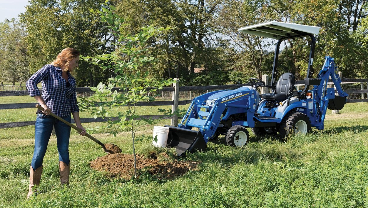 New Holland WORKMASTER™ 25S Sub Compact WORKMASTER™ 25S Open Air + 100LC LOADER + 160GMS MOWER