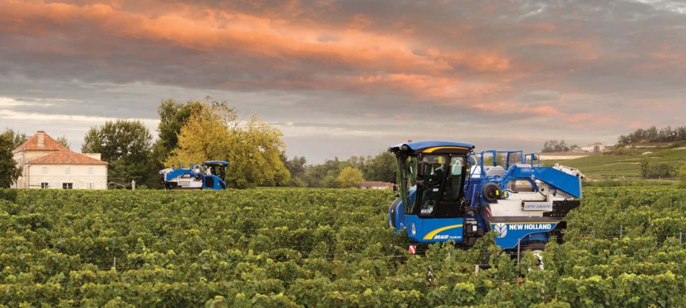 New Holland Braud Compact Series Grape Harvester BRAUD 7030M