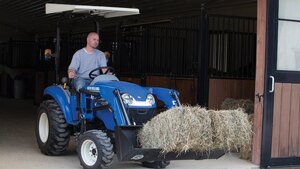 New Holland Deluxe Compact Loaders - 270TL