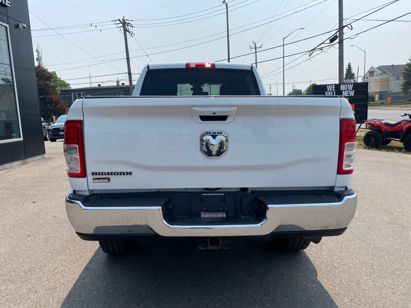 2020 DODGE RAM 2500 BIG HORN 4X4 CREW CAB WITH REAR VIEW CAMERA!! ( PREVIOUS RENTAL )