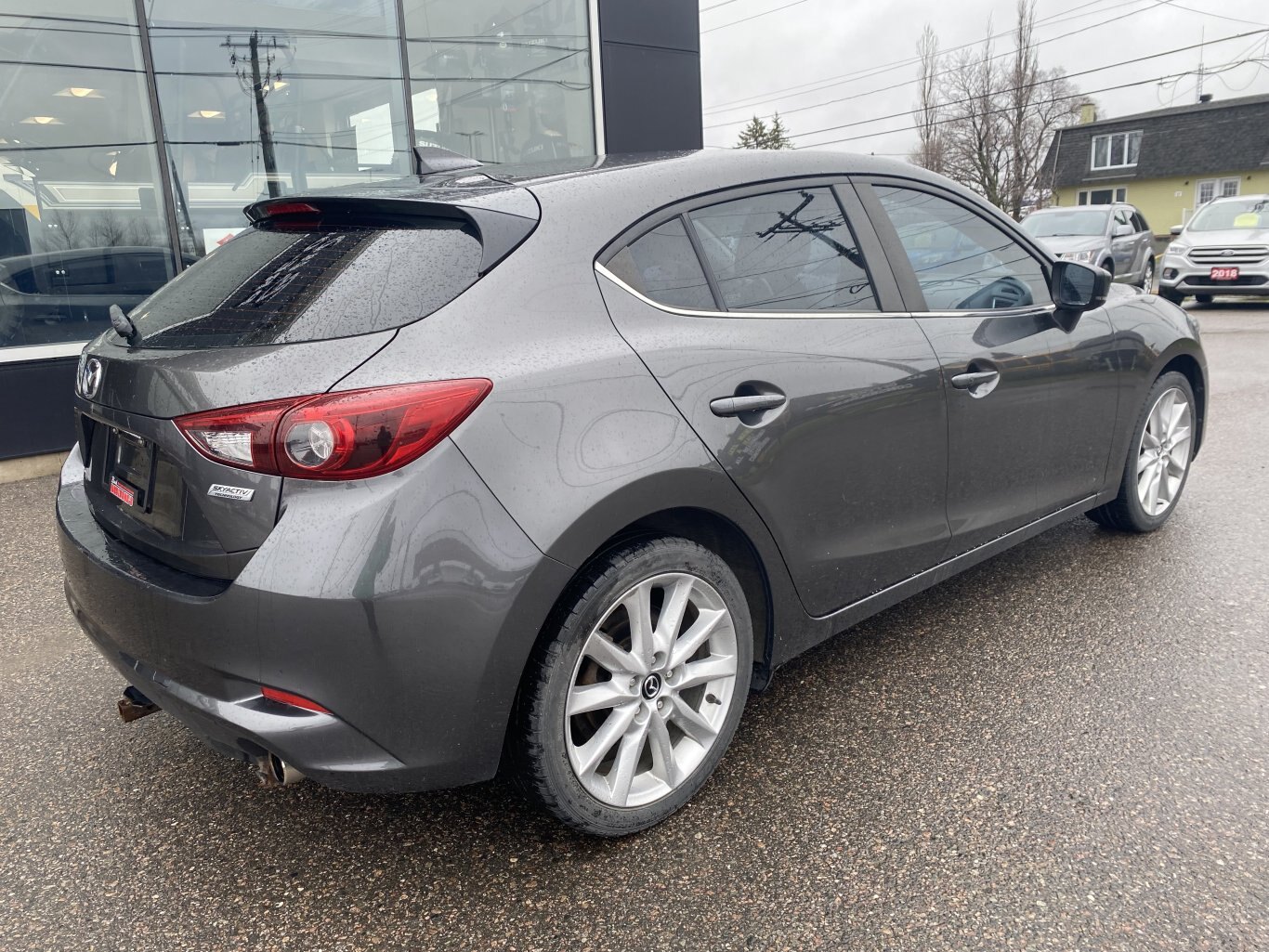 2017 MAZDA 3 GT FRONT WHEEL DRIVE WITH SUNROOF, LEATHER SEATS, HEATED SEATS, REAR VIEW CAMERA, HEATED STEERING WHEEL AND NAVIGATION!!