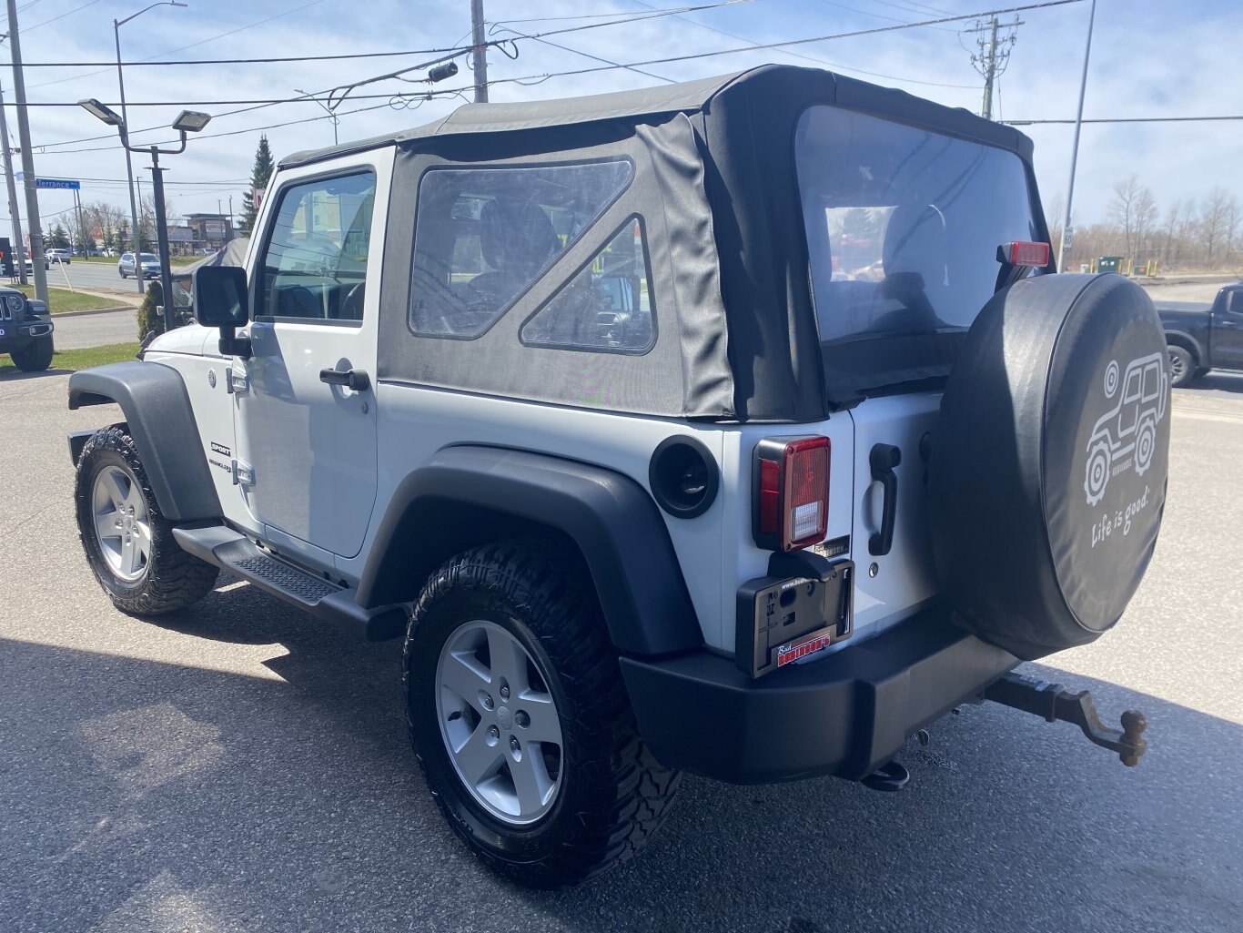 2018 JEEP WRANGLER JK SPORT 2dr 4x4 ( HAS SOFT TOP ONLY )