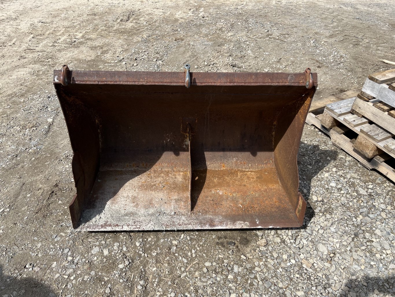 Used bucket for Sale