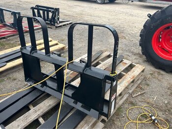 2021 WALCO 5500 LBS. PALLET FORK
