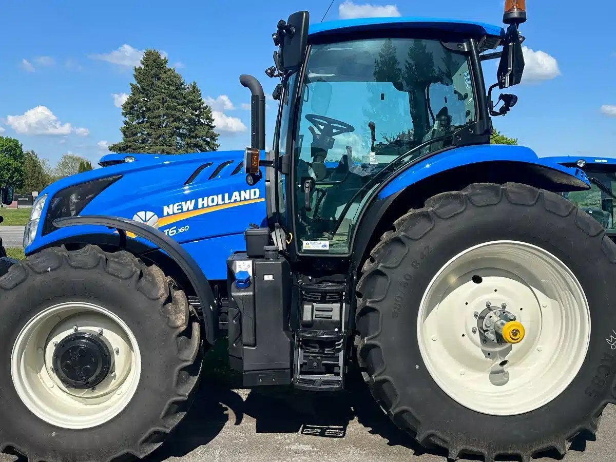 2023 New Holland T6.180