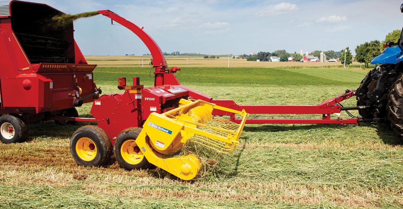 New Holland FP240 Pull Type Forage Harvester FP240