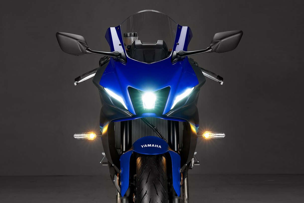 2024 Yamaha YZF R7 Team Yamaha Blue