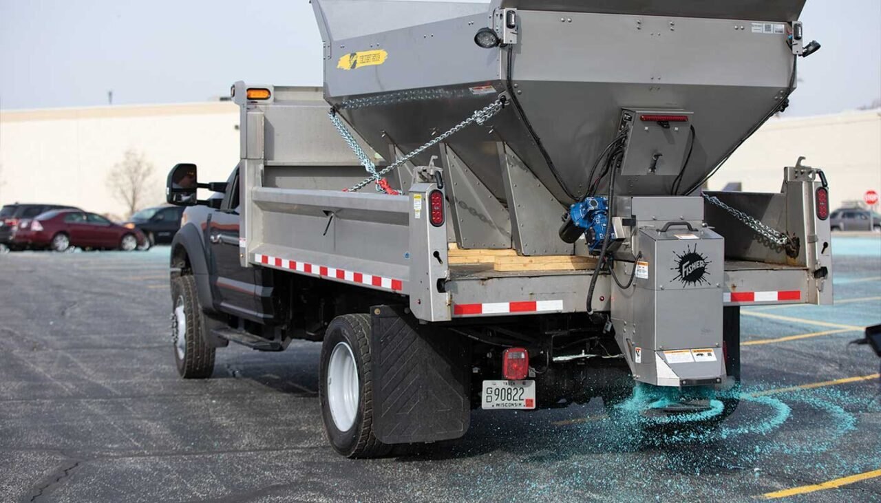 Fisher TEMPEST™ Stainless Steel Hopper Spreader S500C / S500A