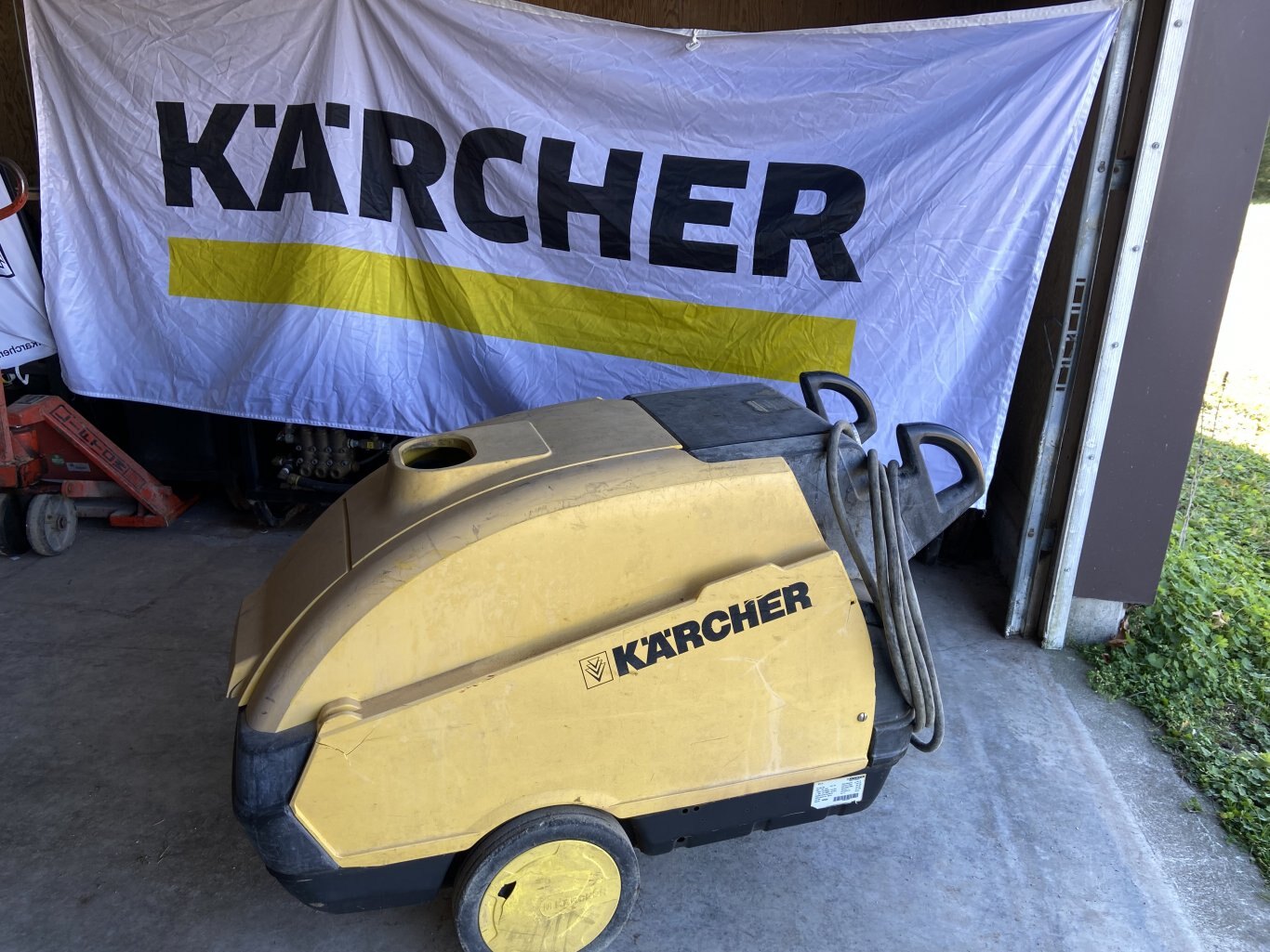 Used Karcher HDS1055