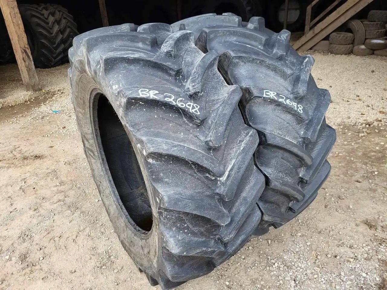 0 ***MANUFACTURER NOT SPECIFIED*** 540/65R34