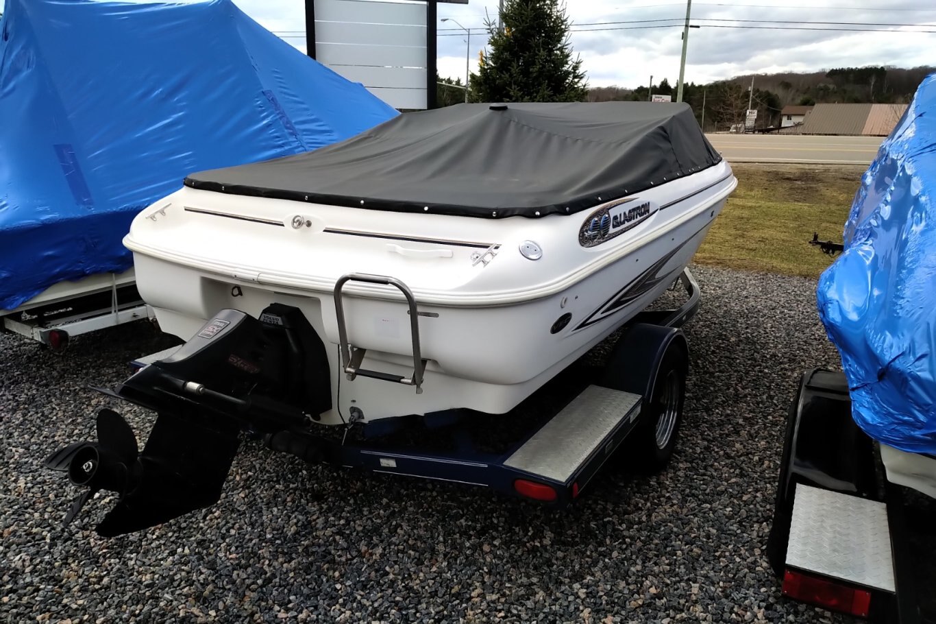 2002 Glastron 180 Bowrider Package