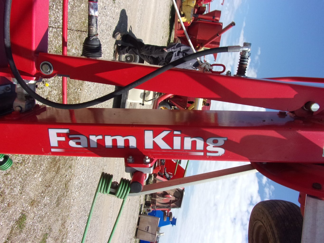 Farm King 520 Vortex Tedder