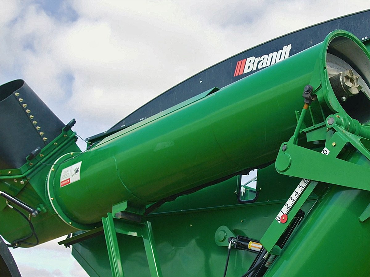 Brandt 2022DXR Grain Cart