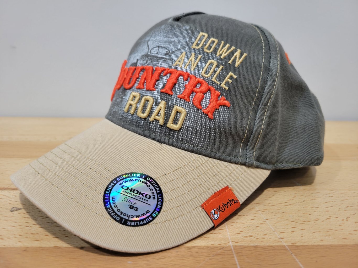 DOWN AN OLE COUNTRY ROAD HAT