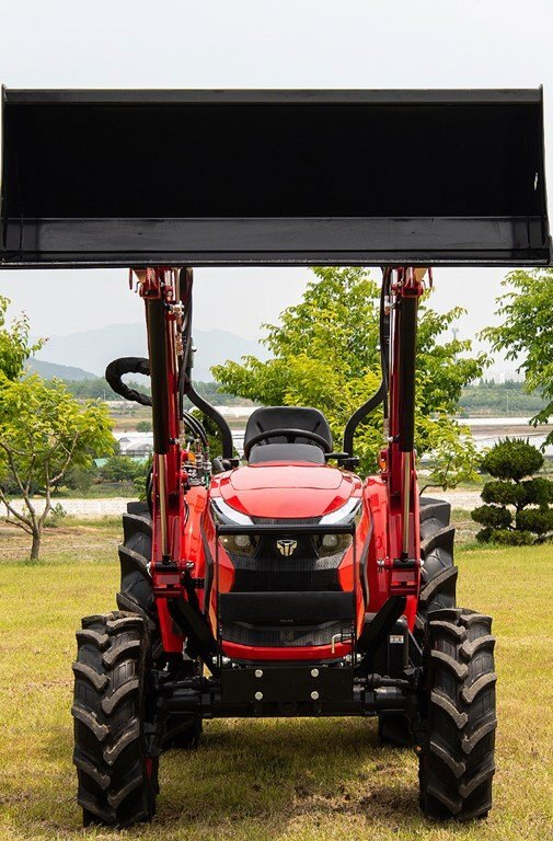 TYM Tractors Series 2 Compact 3015