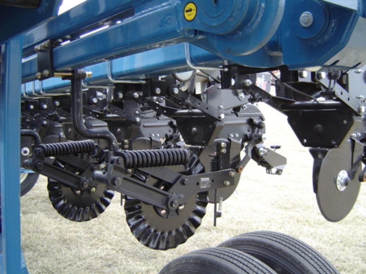 Yetter 2995 Parallel Linkage Fertilizer Coulter
