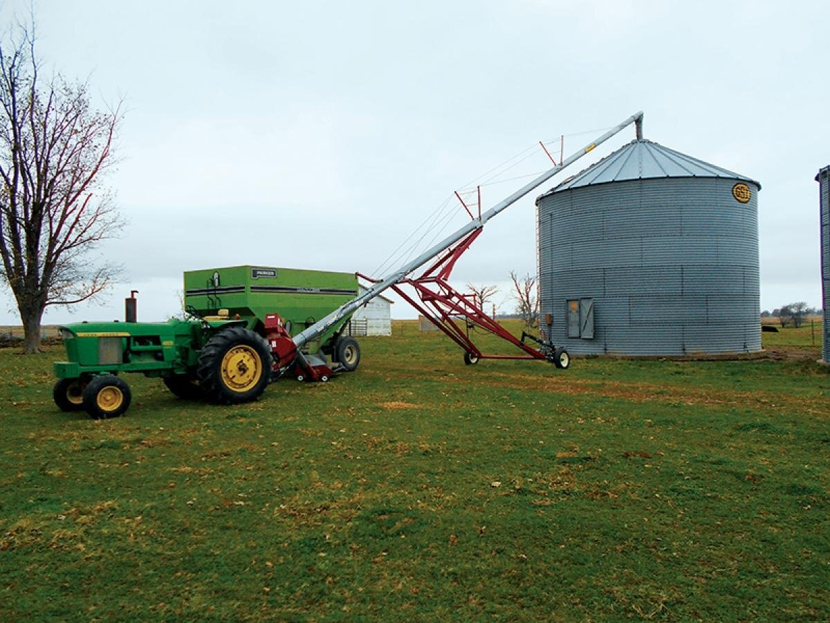 Yetter 1000 Auger Ace™
