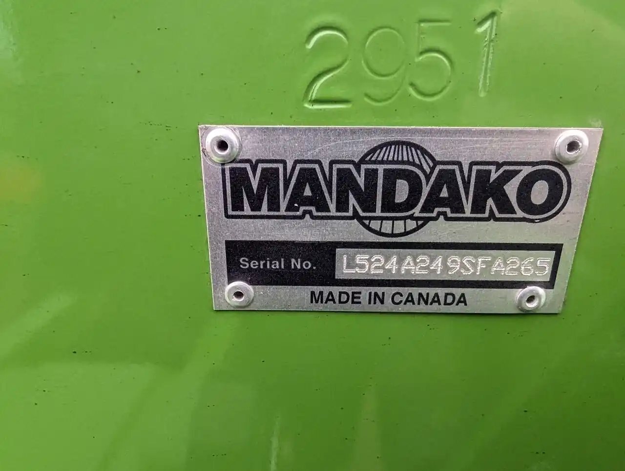 2023 Mandako L6560