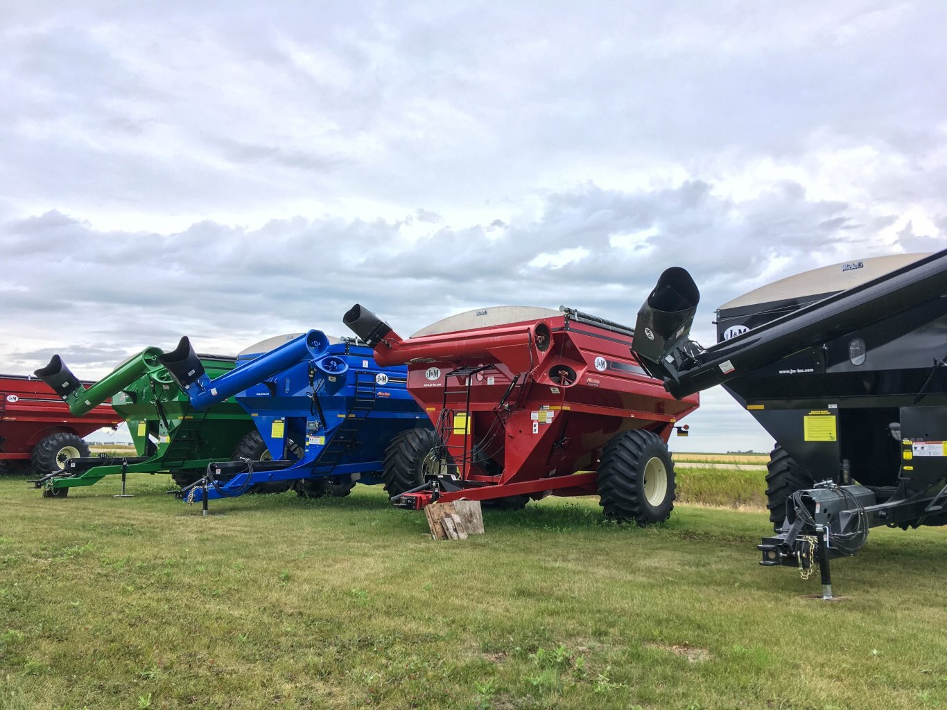 Farm Equipment For Sale in Manitoba Agriculture Supply Store J&M X