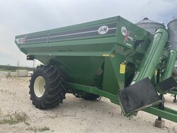 J&M 1012-20S Scale Grain Cart