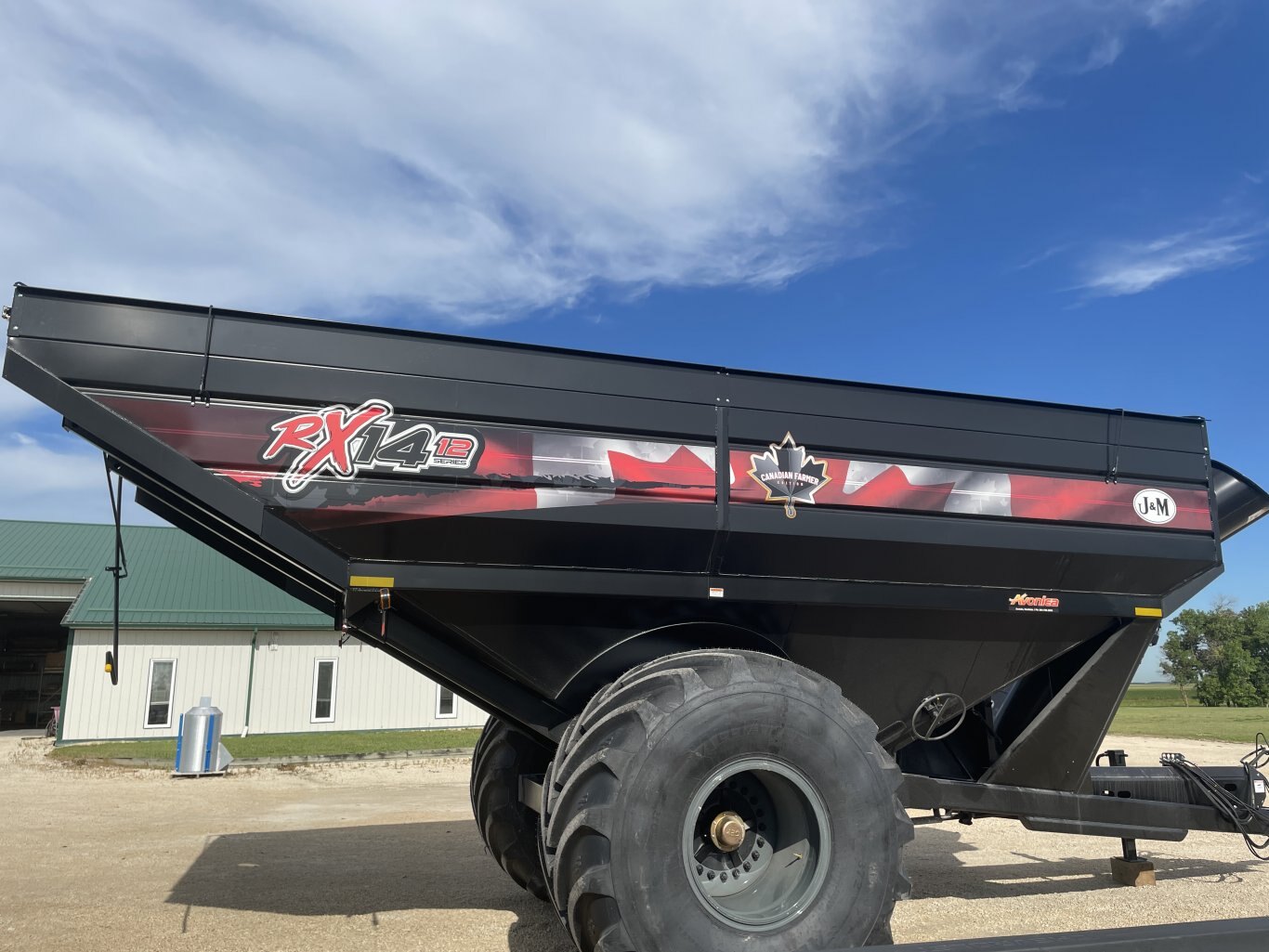 J&M RX141220S RIGHT HAND AUGER Grain CartJ&M RX141220S RIGHT HAND