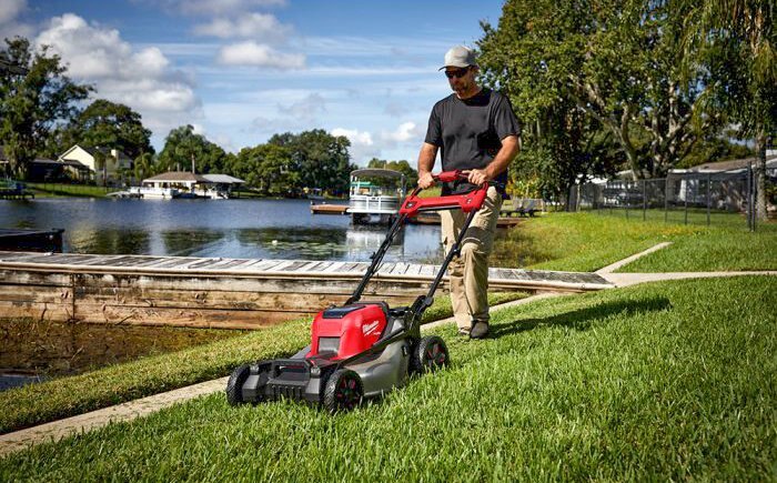 No Gas Hassles: Milwaukee M18 Self propelled Mower Kit