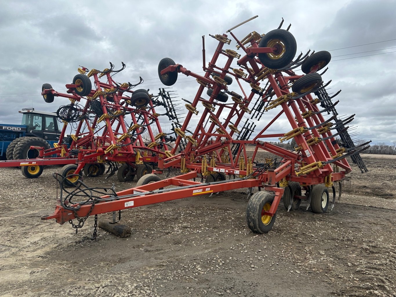 1999 Bourgault 8810, 40 ft, 10 Sp