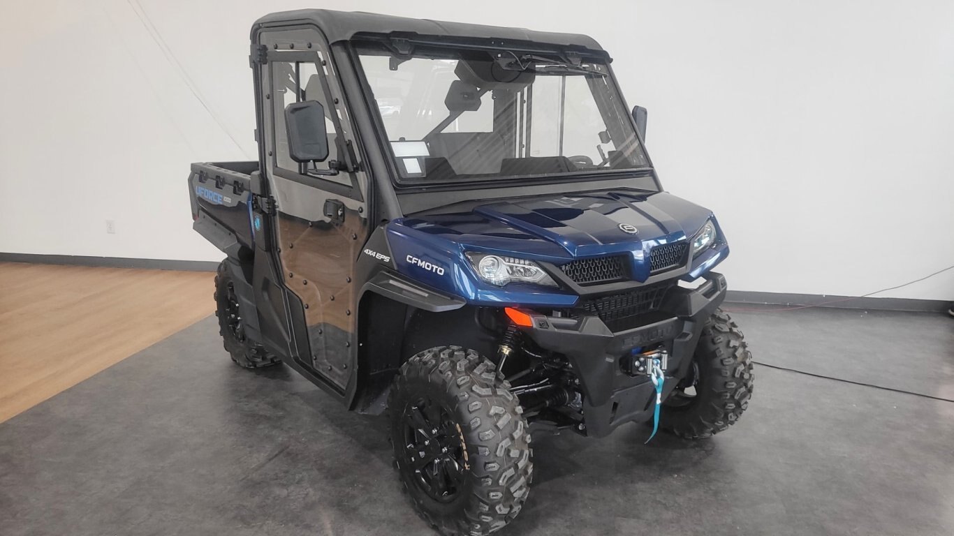 CFMoto UFORCE 1000 EPS Blue with Enclosed Heated Cab