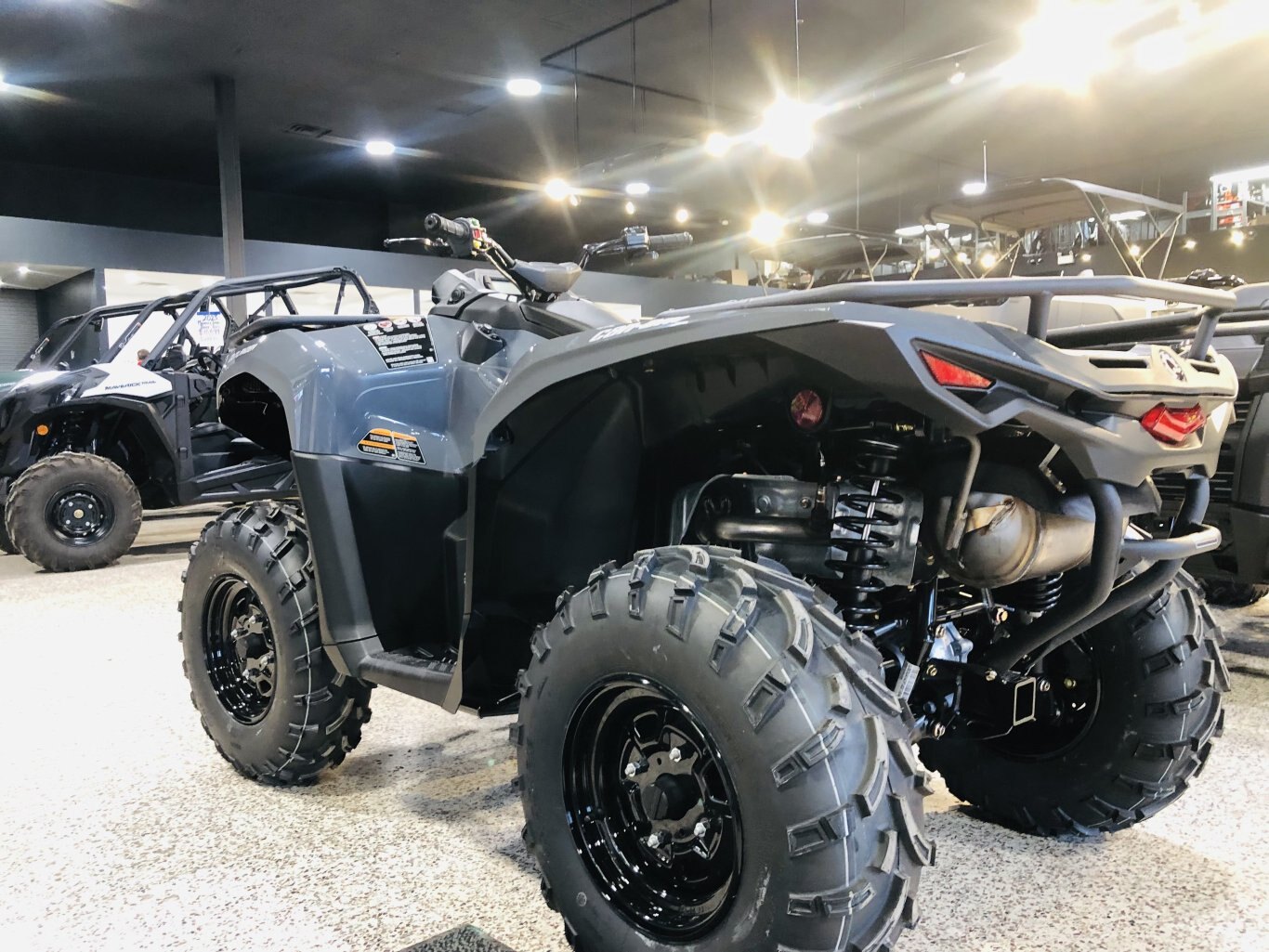 2023 Can Am Outlander 700 DPS
