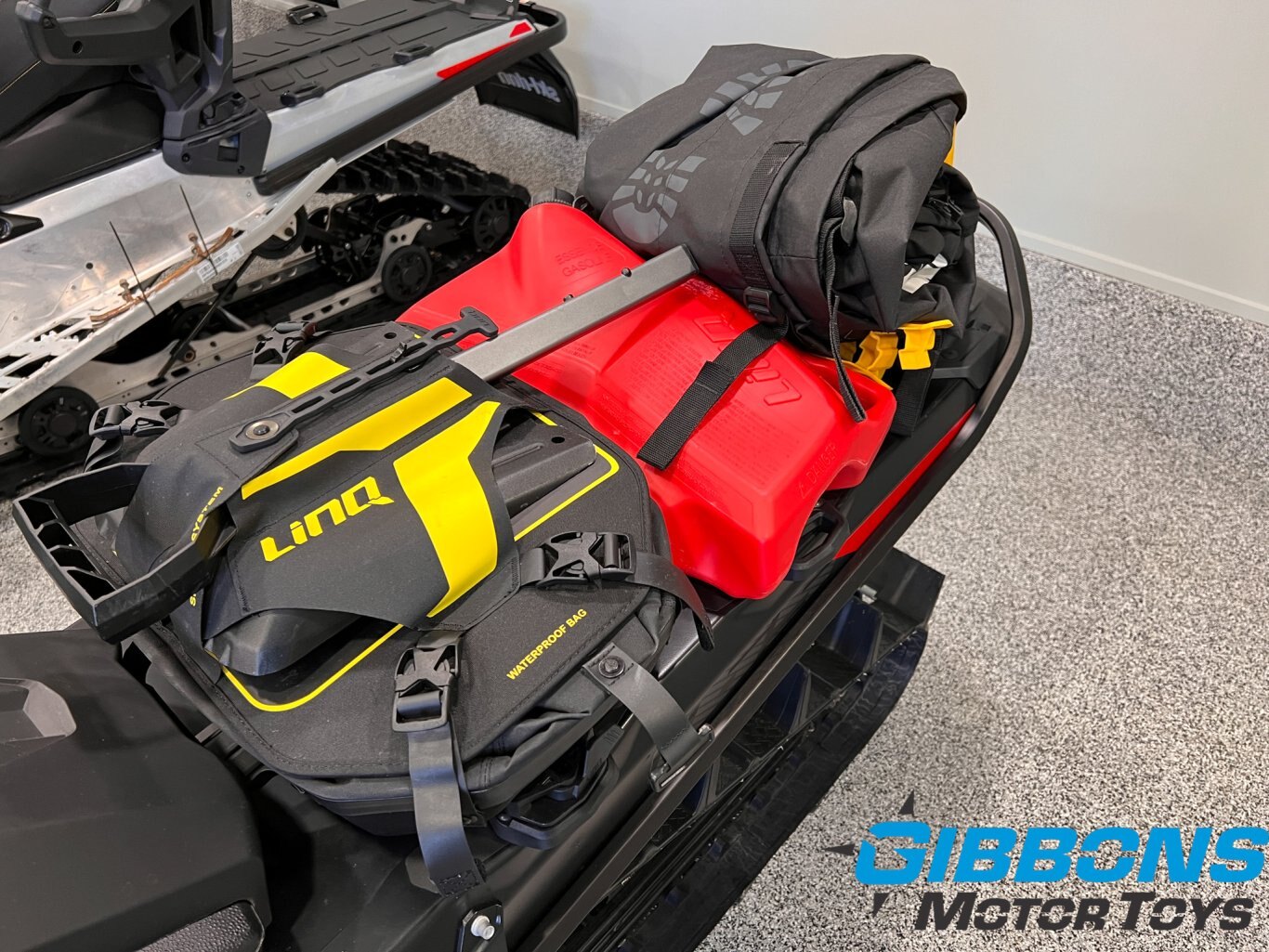 2024 Ski Doo Summit X with Expert Package 165 Rotax® 850 E TEC® Turbo R timeless black painted
