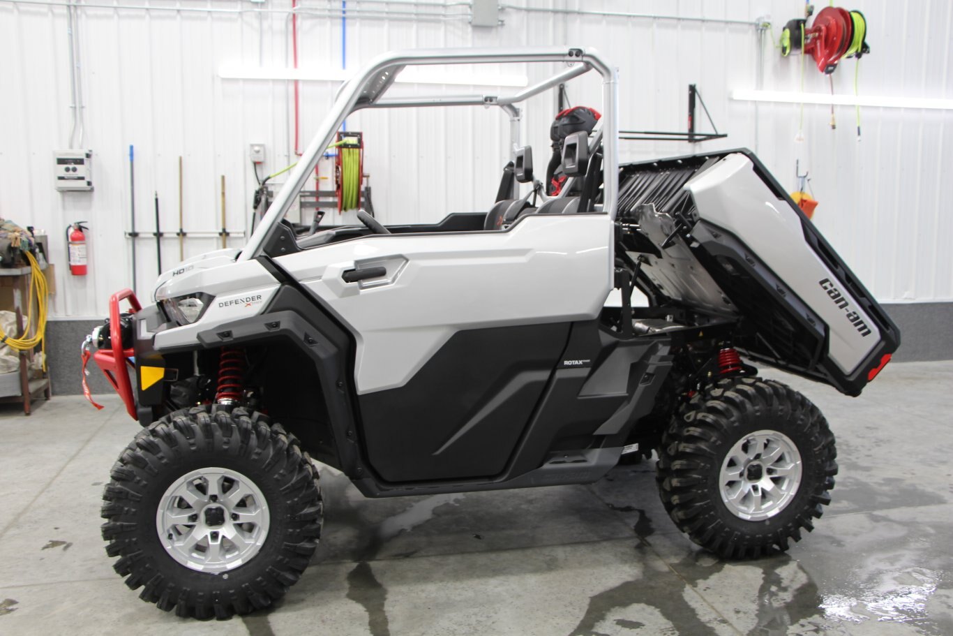 2024 Can Am Defender X MR with Half Doors HD10