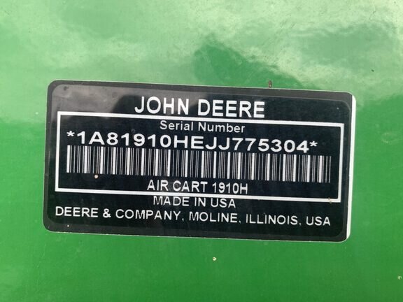 2016 John Deere 1870