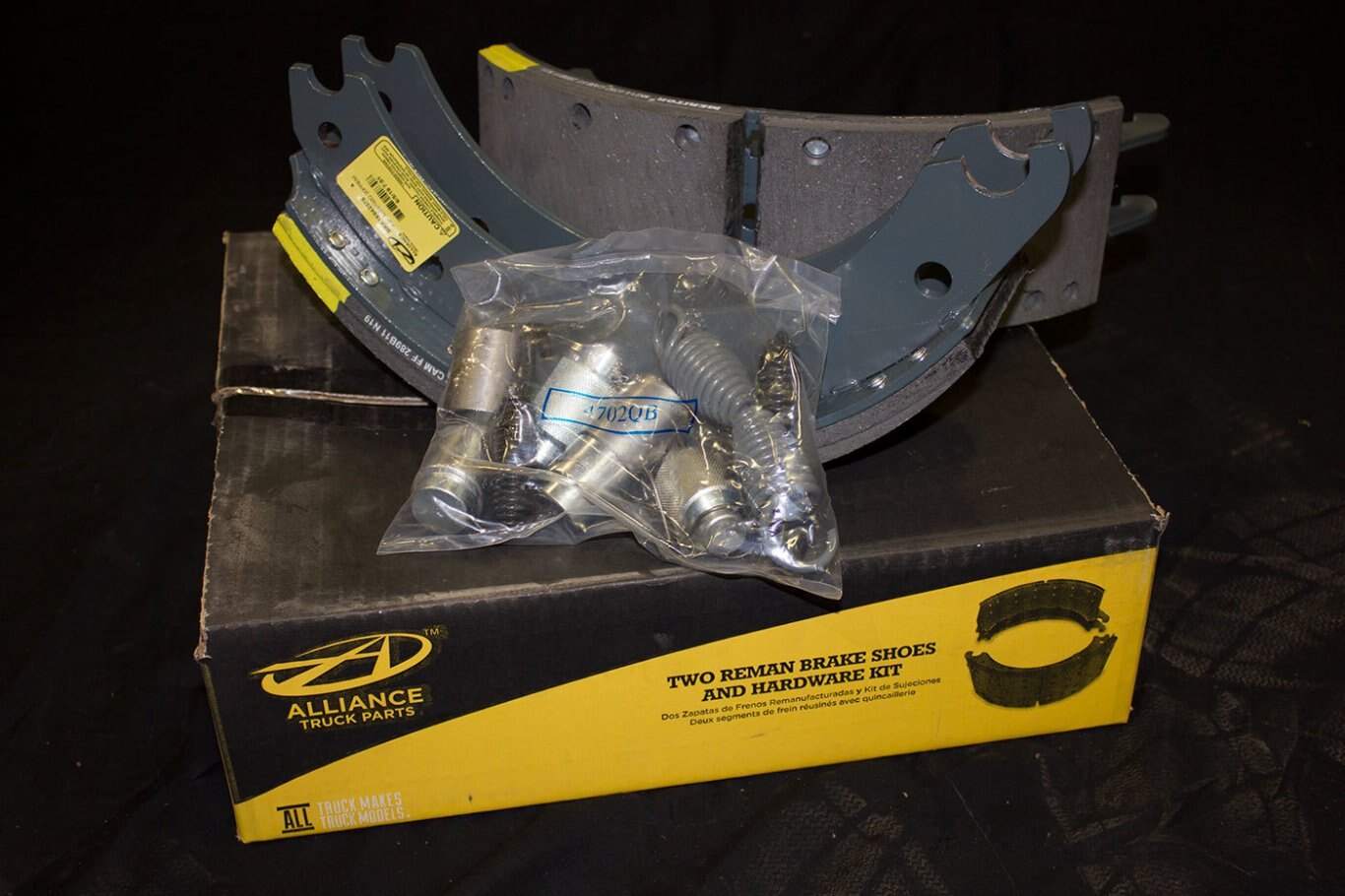 4702QP brake shoe kit, Alliance brand ABP.MK4702Q.20PREM Liftlock