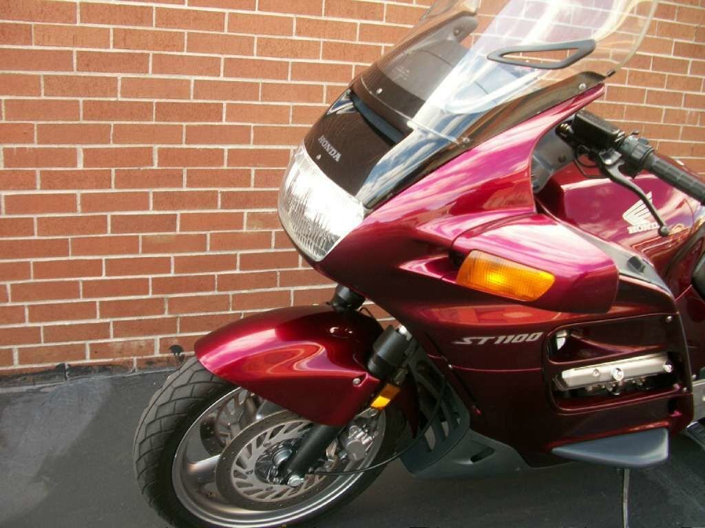 1999 Honda® ST1100